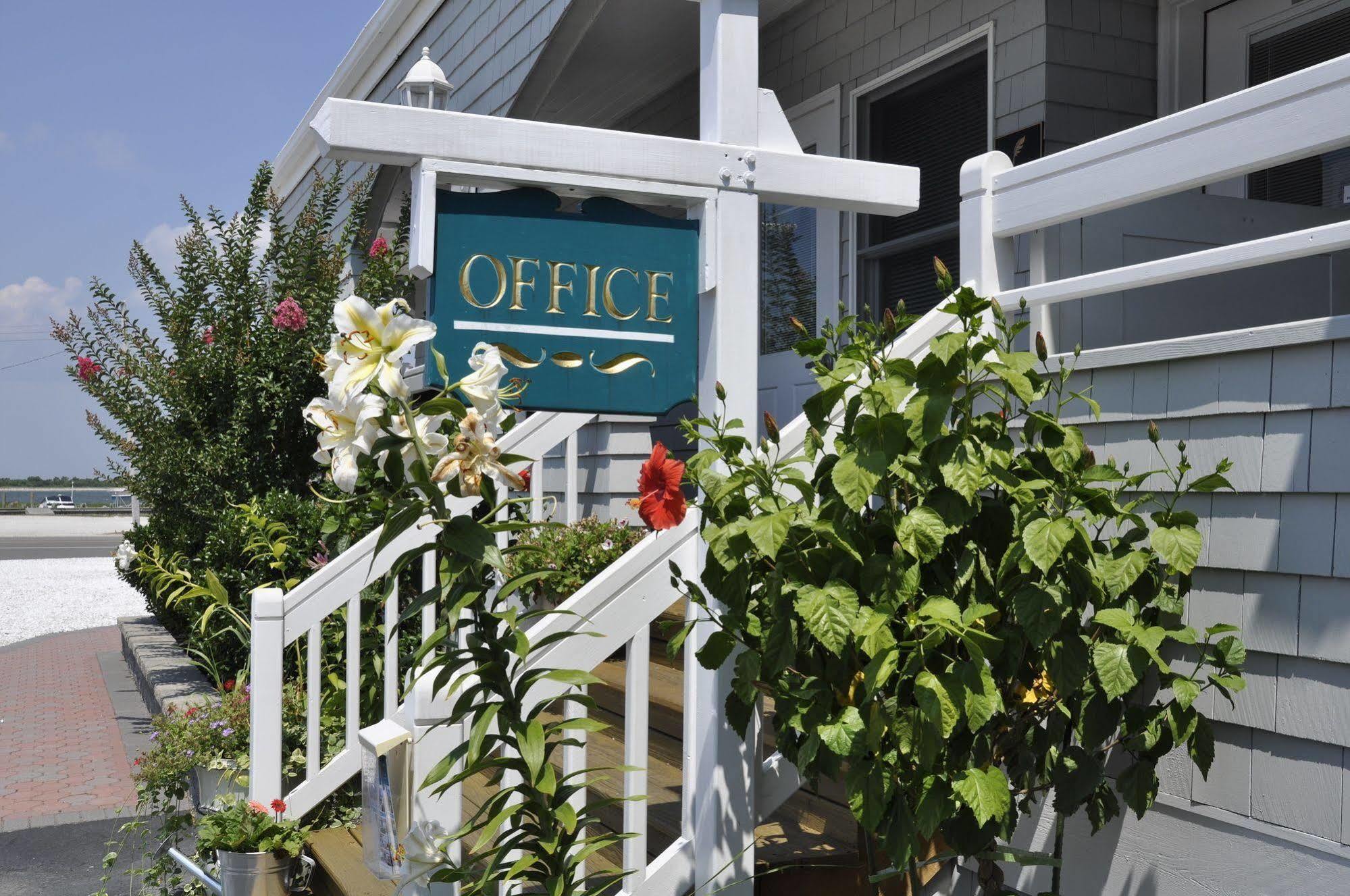 Sand Castle Bed And Breakfast Barnegat Light Bagian luar foto
