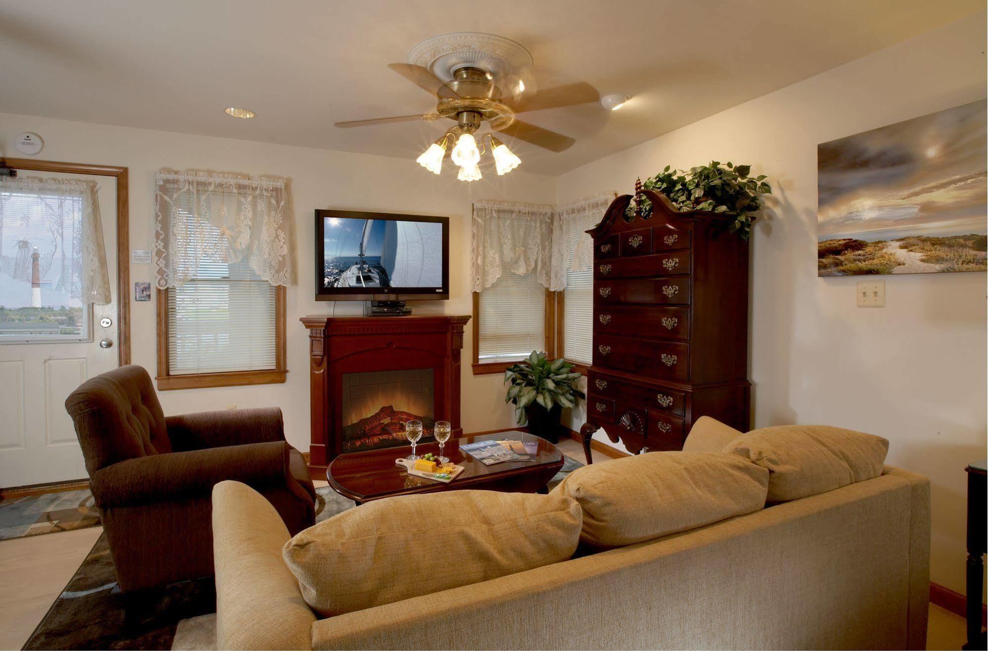 Sand Castle Bed And Breakfast Barnegat Light Bagian luar foto