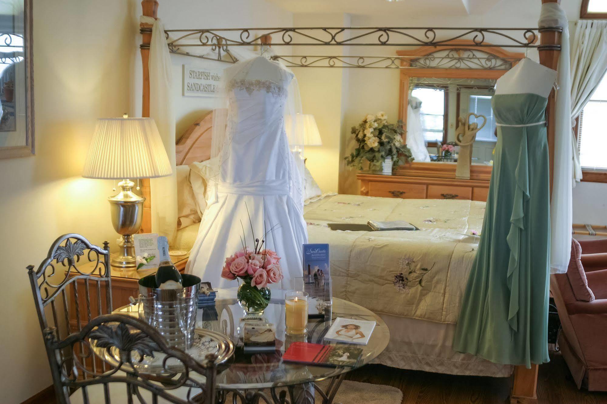 Sand Castle Bed And Breakfast Barnegat Light Bagian luar foto